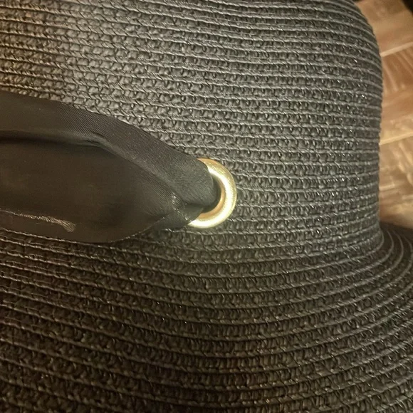 Wide Brimmed Chiffon Strap Straw Hat🖤 - Picture 4 of 7